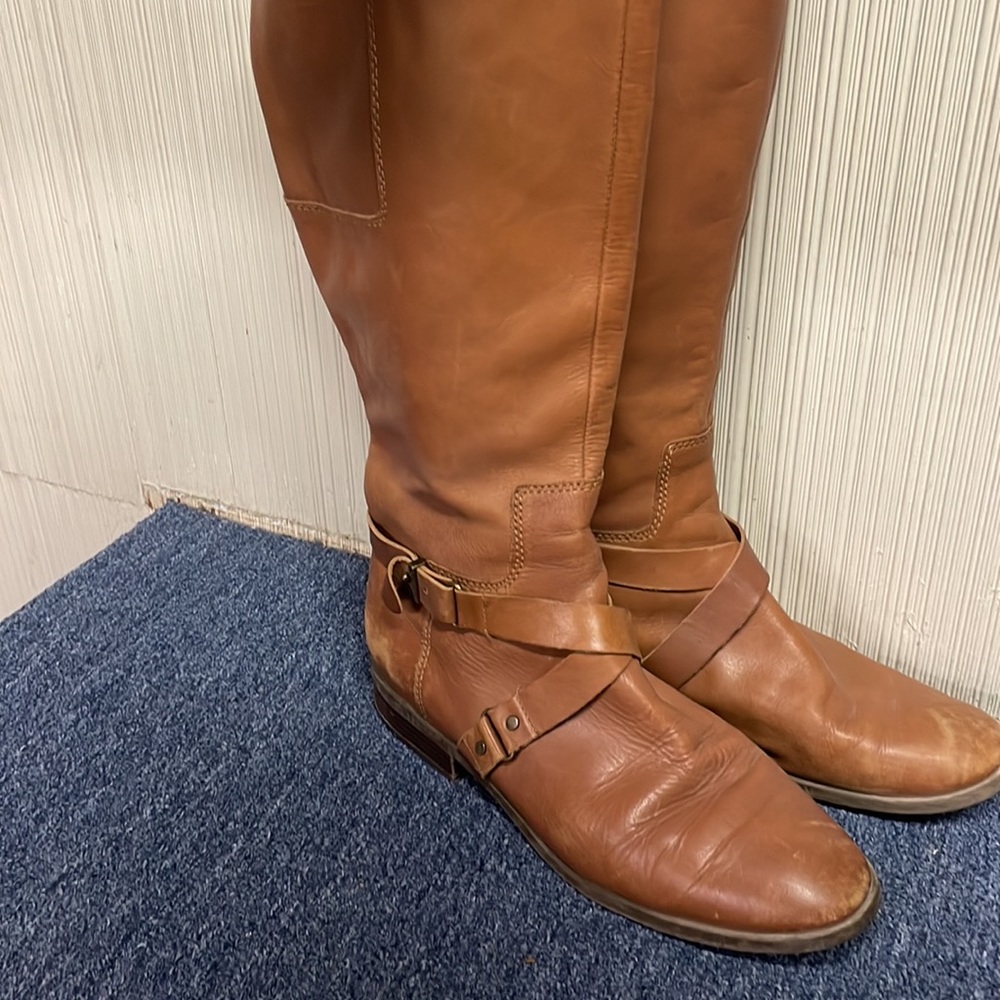 Leather tall boots - Picture 4 of 11